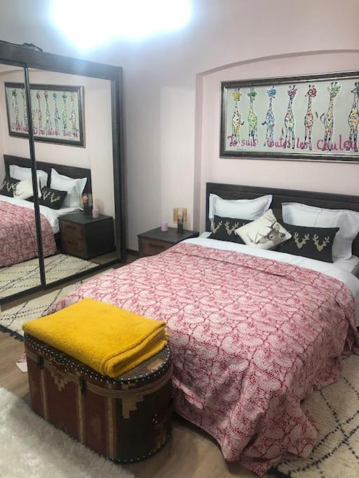 בוקרשט Dumbrava Rosie - Ultracentral Historical Residence מראה חיצוני תמונה